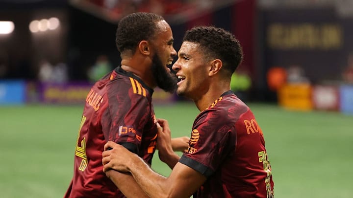Miles Robinson, Anton Walkes