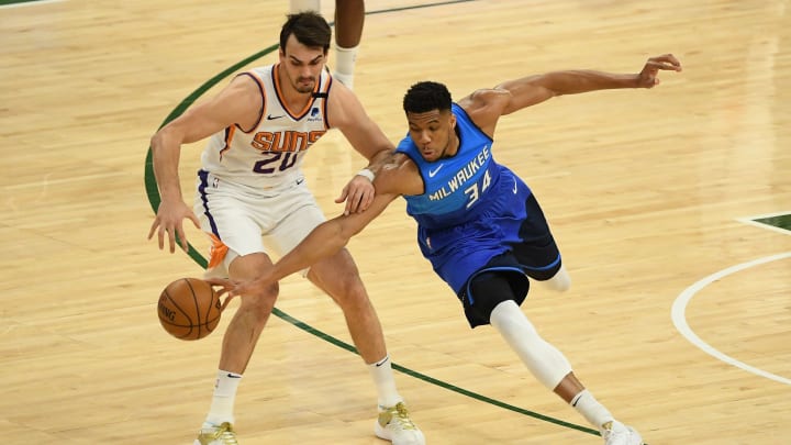 Suns y Bucks se enfrentarán el próximo martes en Las Finales de la NBA