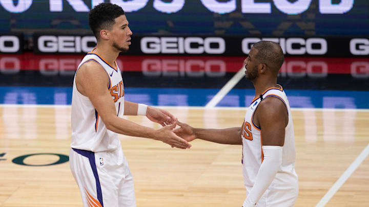 Chris Paul destacó la madurez de Devin Booker dentro y fuera de la cancha 