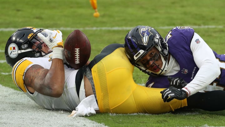 Ravens-Steelers siguen poder jugar su partido de temporada