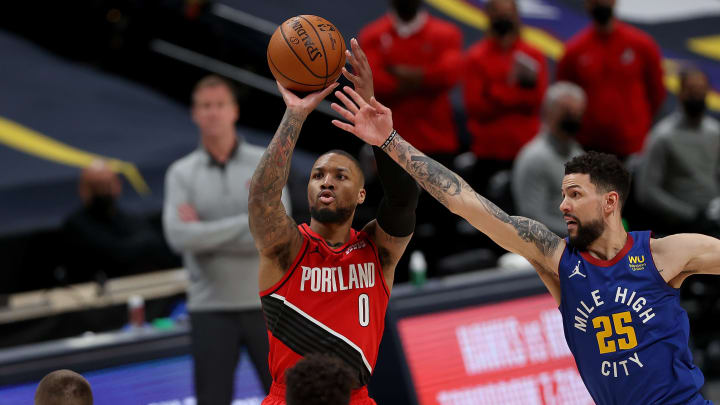 Damian Lillard estableció nuevo récord de triples en playoffs