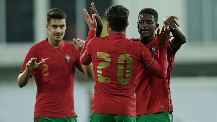 Milan Ancora Occhi In Portogallo Previsto Un Nuovo Tentativo Per Un Talento Dell U21 Lusitana