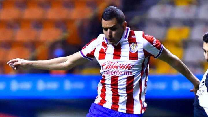 Sergio Flores, Amaury Escoto