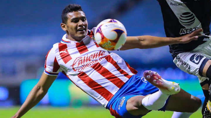 Omar Fernández, Gilberto Sepúlveda