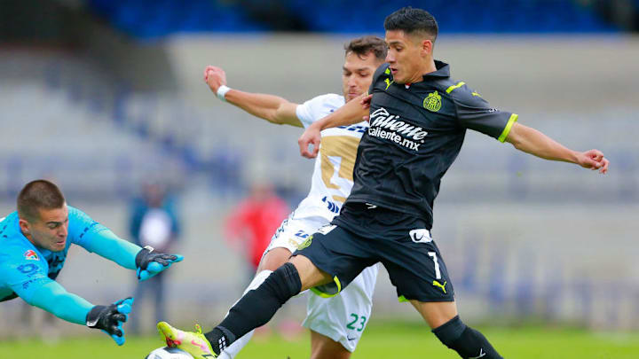 Uriel Antuna, Nicolas Freire, Julio Gonzalez