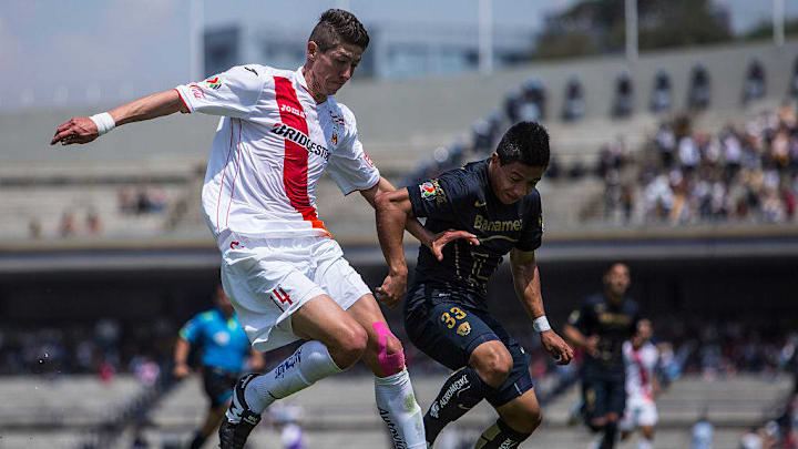 Pumas UNAM v Morelia - Clausura 2015 Liga MX