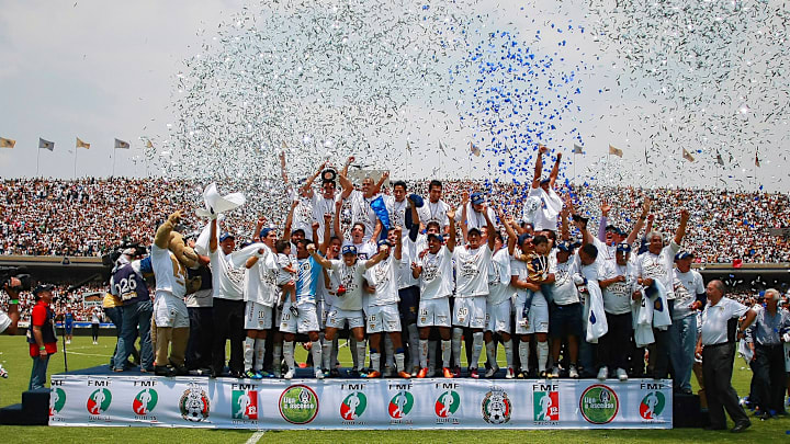 Pumas v Morelia - Clausura 2011