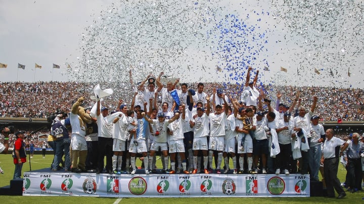 Pumas v Morelia - Clausura 2011