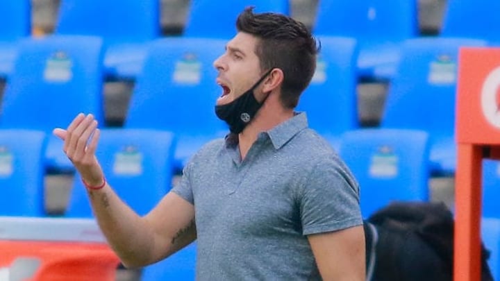Alex Diego.