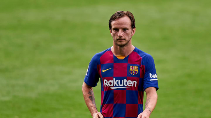 Ivan Rakitic pondría rumbo a Turín en la llegada de Bentancur