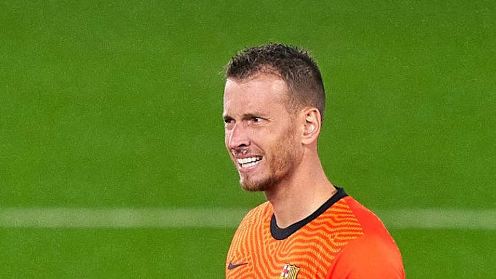 Neto en un partido de liga