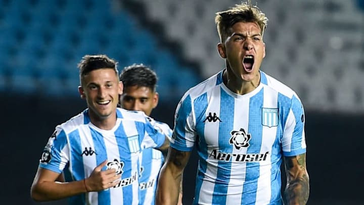 Racing venció a Alianza Lima en su primer partido como local en la Copa