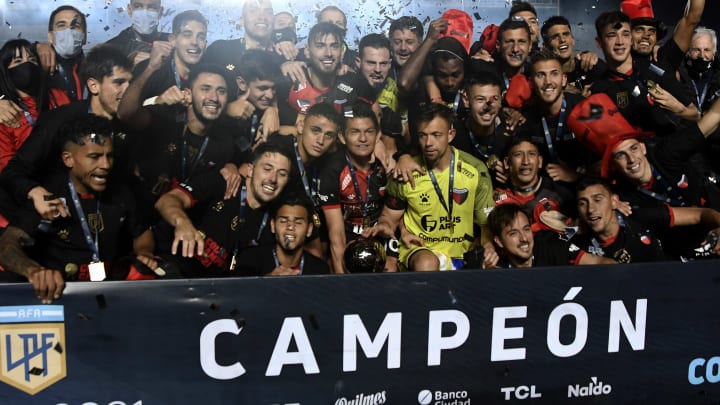 Racing Club v Colon - Copa de la Liga Profesional 2021: Final - Colón se consagró campeón.