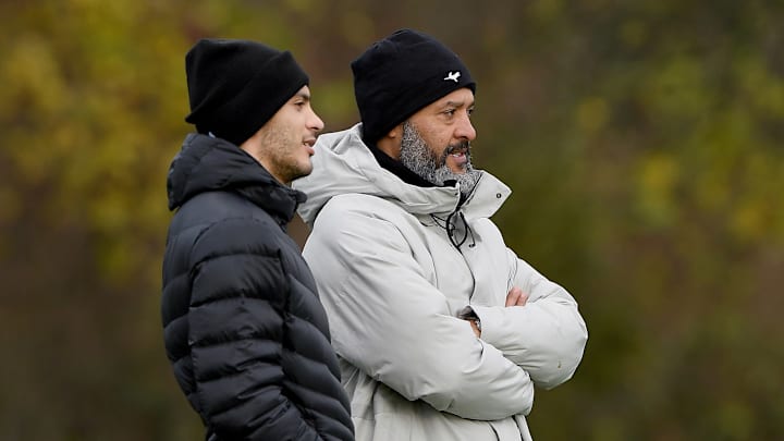 El DT de los Wolves lanzó mensaje al entrenador de la Selección Olímpica El DT de los Wolves lanzó mensaje al entrenador de la Selección Olímpica