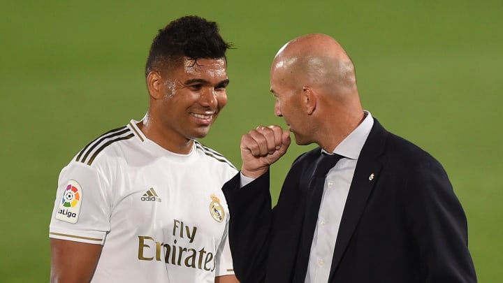 Zinédine Zidane et Casemiro sont tout près de remporter le titre en Liga