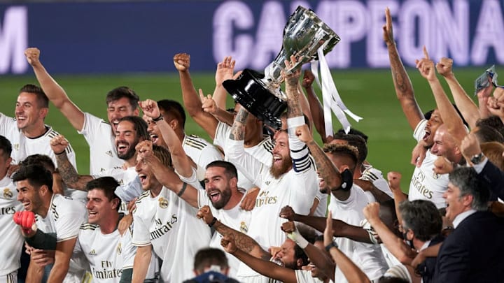 Real Madrid chính thức vô địch La Liga sớm một vòng đấu