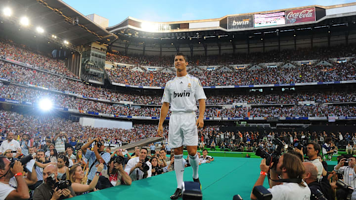 Cristiano Ronaldo es presentado por el Real Madrid