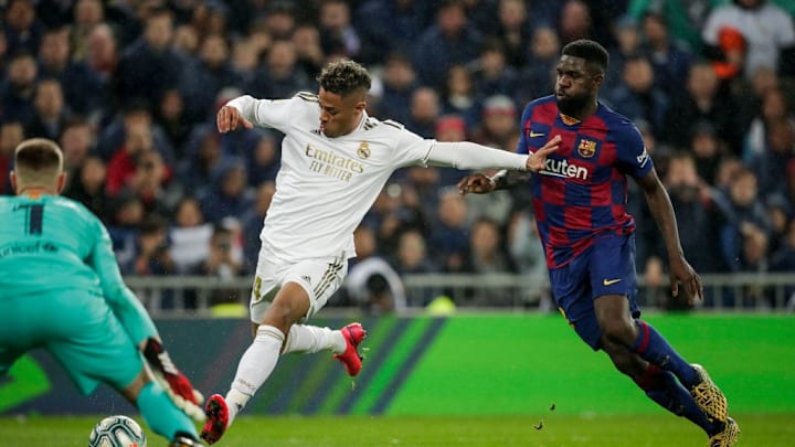 Real Madrid v FC Barcelona - La Liga Santander
