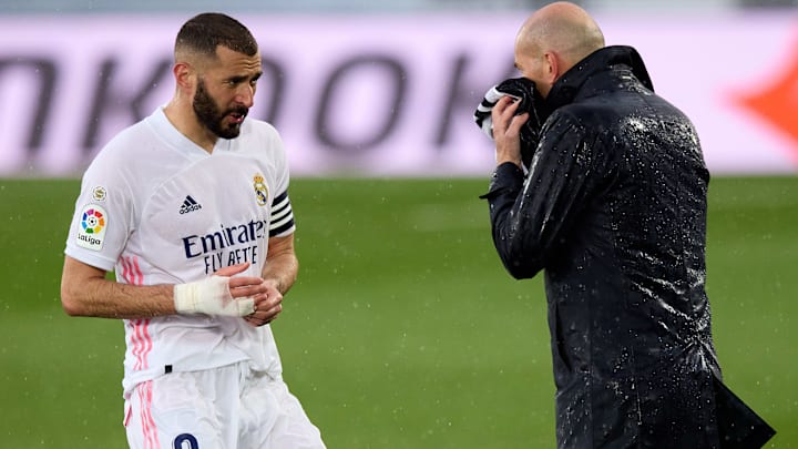 Real Madrid y Zidane en el partido entre el Real Madrid y el Eibar