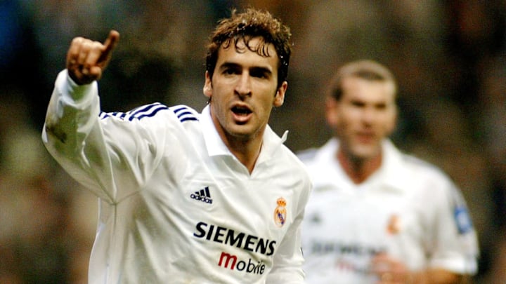 Real Madrid's Raul Gonzalez jubilates after scorin