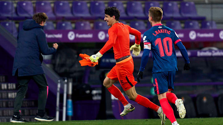 Sábado foi marcado por dois gols de goleiros ao redor do mundo Sábado foi marcado por dois gols de goleiros ao redor do mundo