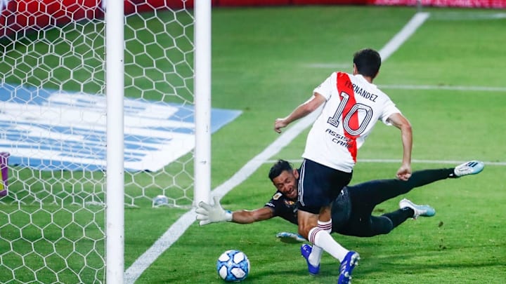 Nacho marca el primero de River
