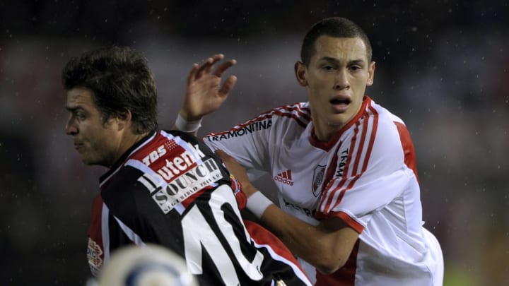 Ocampos con 17 años en su debut en River