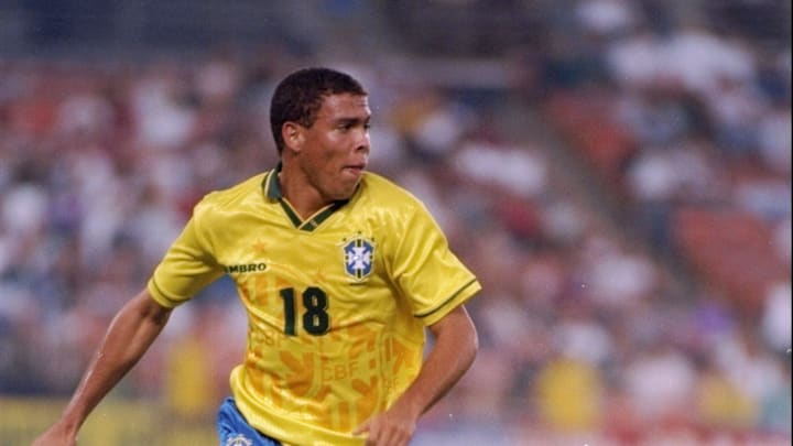 Ronaldo se estrenó con Brasil antes del Mundial de 1994