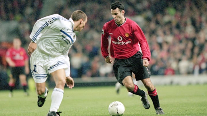 Ryan Giggs, Laszlo Bodnar