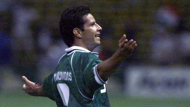 Sobrevivió a la presencia de José Saturnino Cardozo y logró ser fundamental en el esquema de Enrique Meza en los Diablos Rojos de Toluca