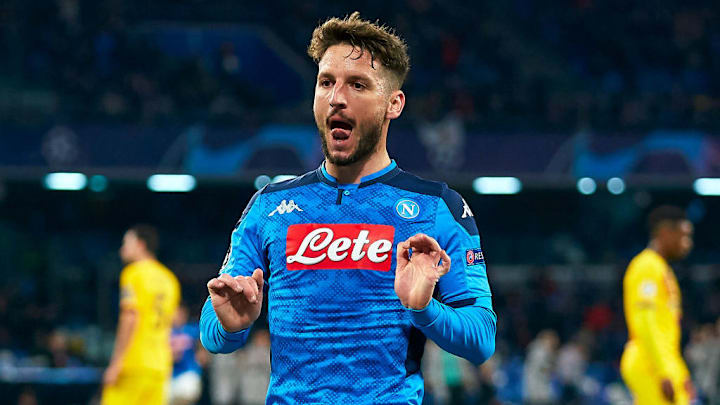 SSC Napoli v FC Barcelona - UEFA Champions League Round of 16: First Leg