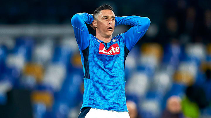 SSC Napoli v FC Barcelona - UEFA Champions League Round of 16: First Leg SSC Napoli v FC Barcelona - UEFA Champions League Round of 16: First Leg