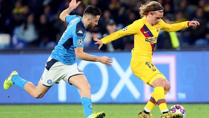 SSC Napoli v FC Barcelona - UEFA Champions League Round of 16: First Leg