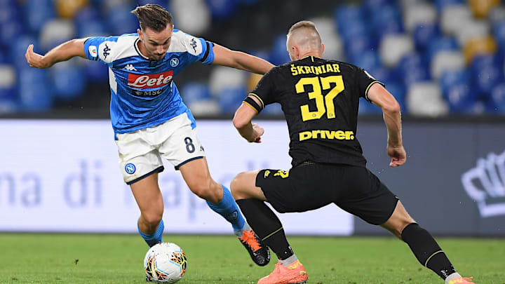 SSC Napoli v FC Internazionale - Coppa Italia: Semi-Final Second Leg SSC Napoli v FC Internazionale - Coppa Italia: Semi-Final Second Leg