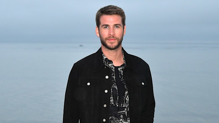 Liam Hemsworth está feliz tras divorciarse de Miley Cyrus hace tres meses
