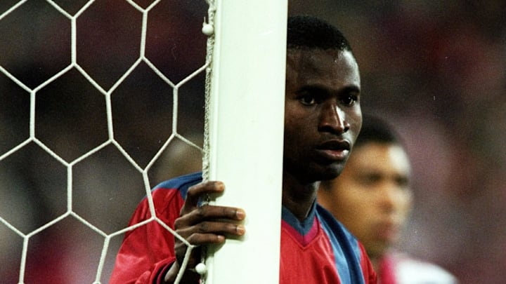 Avec seulement 14 apparitions en 3 saisons au Barça, le Nigérian Samuel Okunowo n'a pas laissé sa marque sur le club catalan.