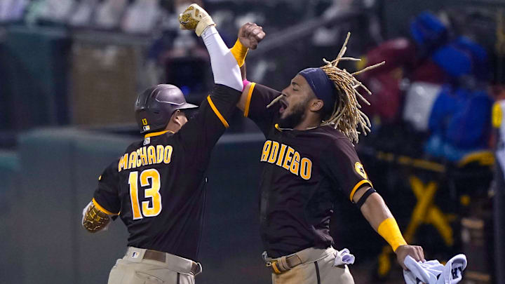 Tatis Jr. y Machado condujeron a los Padres