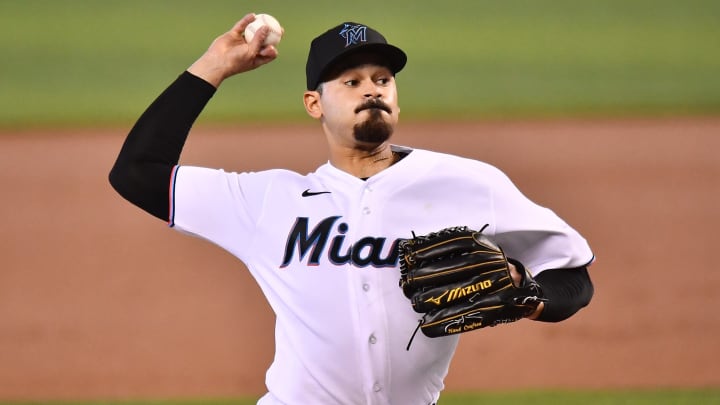 Arizona Diamondbacks vs Miami Marlins prediction and MLB pick straight up for tonight's game between ARI vs MIA. Arizona Diamondbacks vs Miami Marlins prediction and MLB pick straight up for tonight's game between ARI vs MIA.