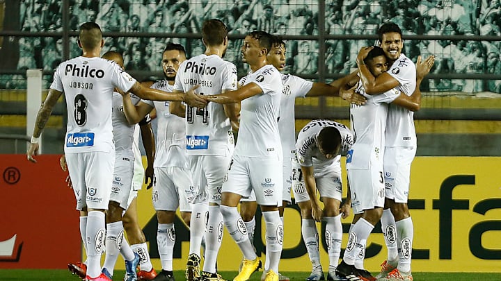 Santos v Delfin - Copa CONMEBOL Libertadores 2020