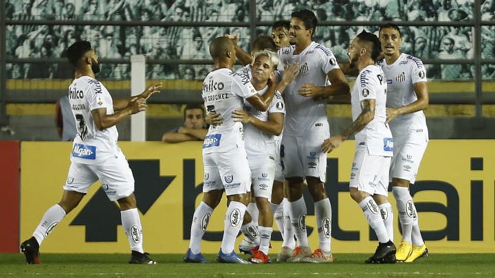 Santos v Delfin - Copa CONMEBOL Libertadores 2020