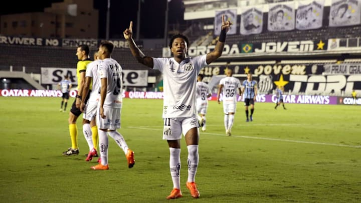 Santos v Gremio - Copa CONMEBOL Sudamericana 2020