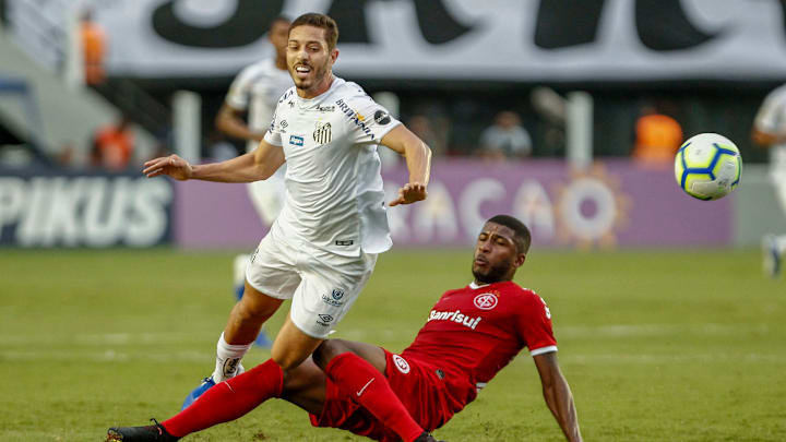 Santos v Internacional - Brasileirao Series A 2019