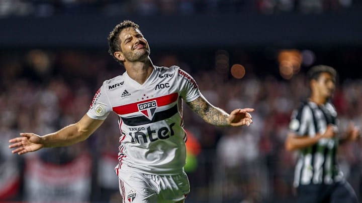Pato não é visto como inegociável no São Paulo.