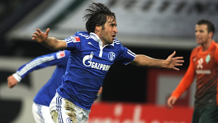 Schalke's Spanish striker Raul celebrate