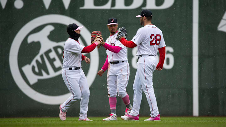 Seattle Mariners v Boston Red Sox Seattle Mariners v Boston Red Sox