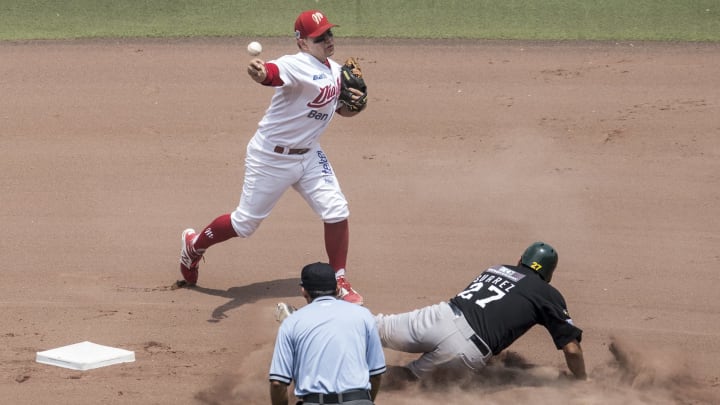 Diablos Rojos del México tomó ventaja en su serie ante Tigres de Quintana Roo