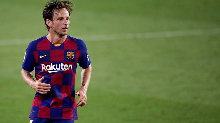 Barcelona Unimpressed With Ivan Rakitic S Celebrations Following Sevilla S Europa League Win