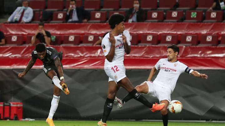Sevilla v Manchester United 