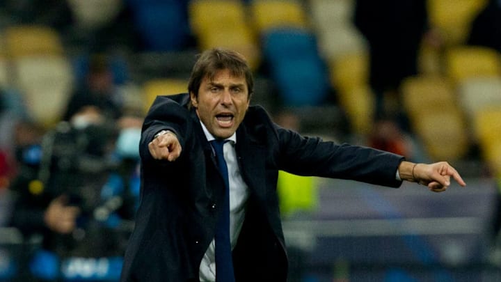Conte preocupado por la presencia o no de Lukau