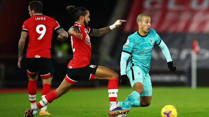Thiago Alcantara, Theo Walcott Thiago Alcantara, Theo Walcott